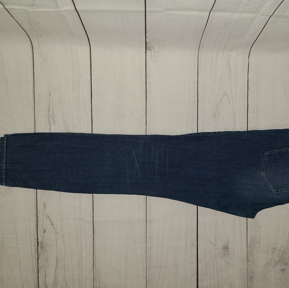 Guess Jeans - Picture 6 of 13